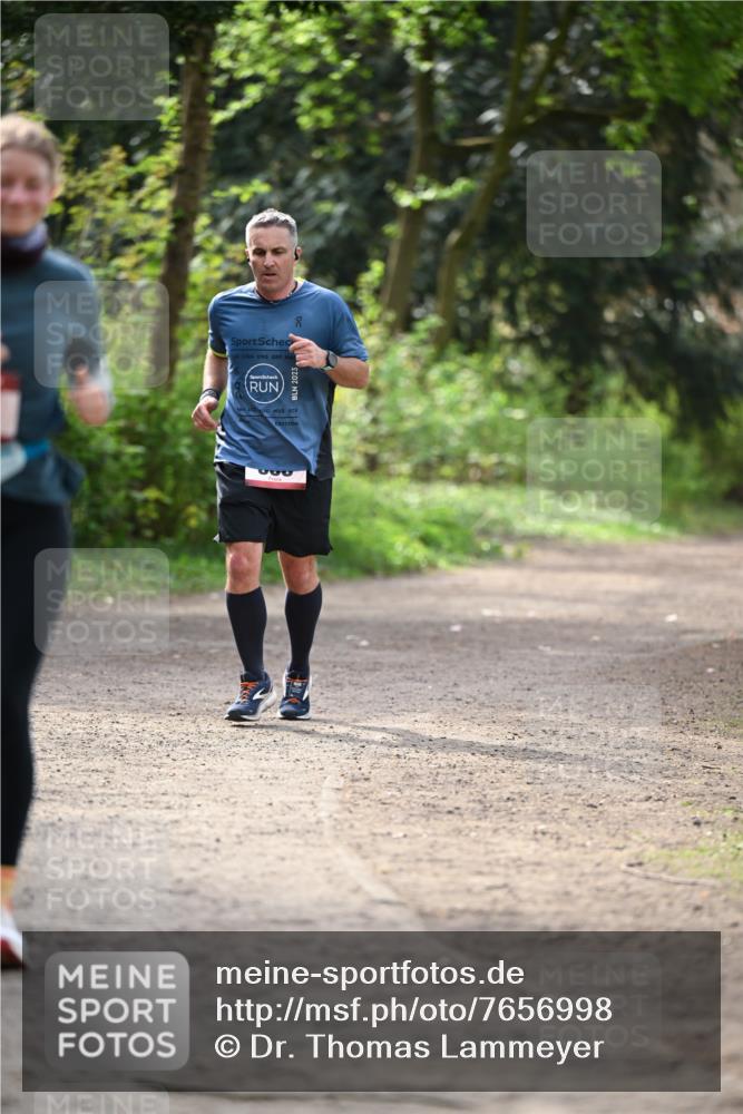 13.04.2025 - Hammer Lauf Dr. Thomas Lammeyer http://msf.ph/oto/7656998 13.04.2025 10:41:31 Laufen 2023 meine-sportfotos.de