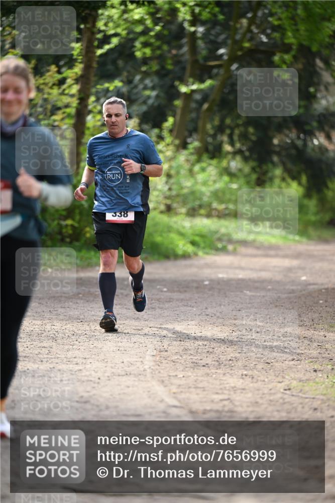 13.04.2025 - Hammer Lauf Dr. Thomas Lammeyer http://msf.ph/oto/7656999 13.04.2025 10:41:32 Laufen 338 meine-sportfotos.de