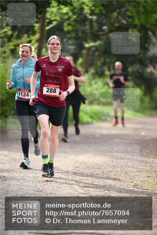 13.04.2025 - Hammer Lauf Dr. Thomas Lammeyer http://msf.ph/oto/7657094 13.04.2025 10:41:46 Laufen 1124, 30, 15, 288 meine-sportfotos.de