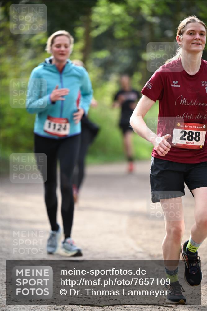13.04.2025 - Hammer Lauf Dr. Thomas Lammeyer http://msf.ph/oto/7657109 13.04.2025 10:41:48 Laufen 1124, 30, 1, 15, 288 meine-sportfotos.de