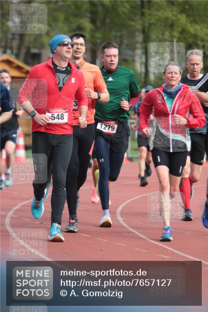 13.04.2025 - Hammer Lauf A. Gomolzig http://msf.ph/oto/7657127 13.04.2025 10:11:13 Ziel 430, 627, 648, 792, 824, 936, 1106, 1279, 1345, 1708, 1801, 1849, 1864, 1903 meine-sportfotos.de