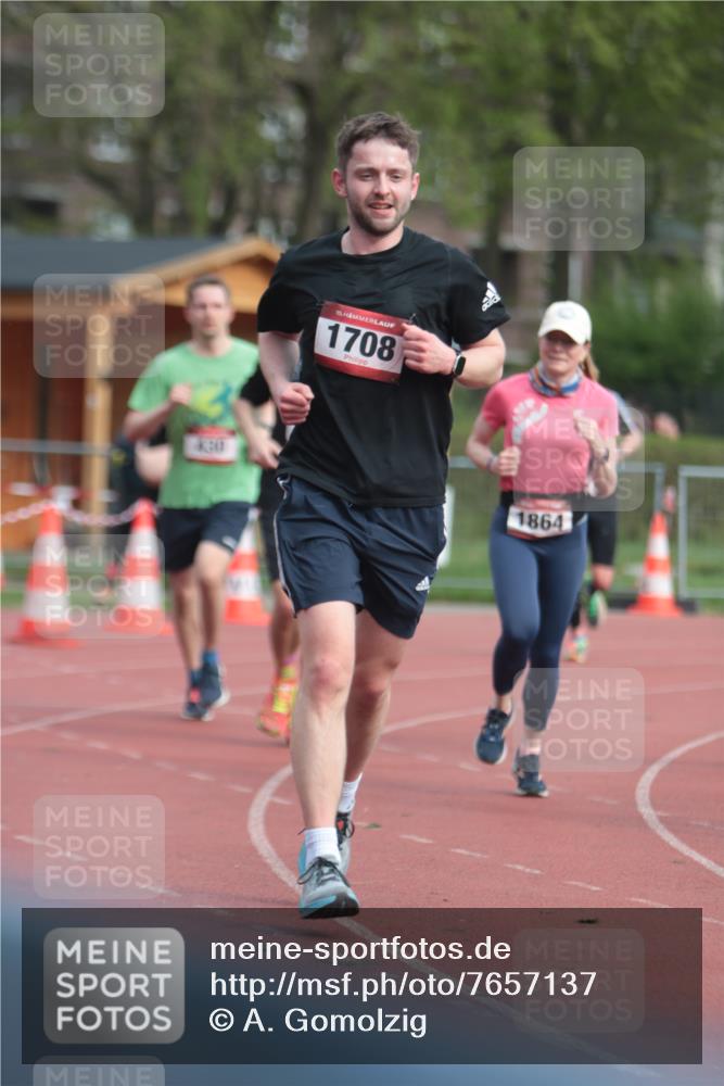 13.04.2025 - Hammer Lauf A. Gomolzig http://msf.ph/oto/7657137 13.04.2025 10:11:17 Ziel 430, 824, 936, 953, 1708, 1801, 1849, 1864 meine-sportfotos.de