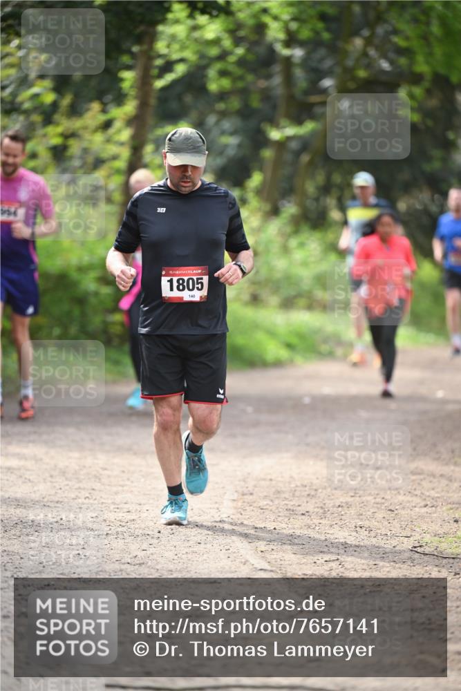 13.04.2025 - Hammer Lauf Dr. Thomas Lammeyer http://msf.ph/oto/7657141 13.04.2025 10:41:55 Laufen 554, 26, 15, 1805, 140 meine-sportfotos.de