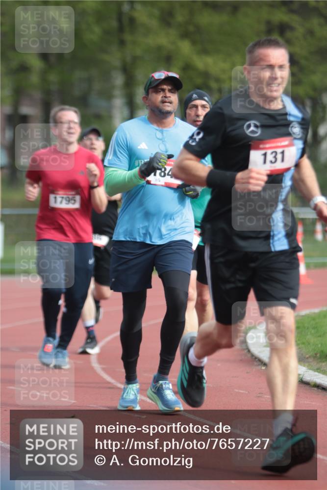 13.04.2025 - Hammer Lauf A. Gomolzig http://msf.ph/oto/7657227 13.04.2025 10:11:52 Ziel 131, 162, 286, 520, 1795, 1841 meine-sportfotos.de