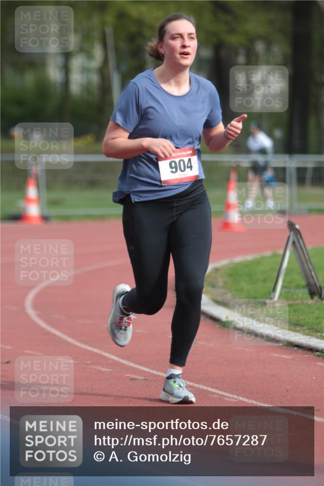 13.04.2025 - Hammer Lauf A. Gomolzig http://msf.ph/oto/7657287 13.04.2025 10:12:14 Ziel 150, 904, 1059, 1060, 1099 meine-sportfotos.de