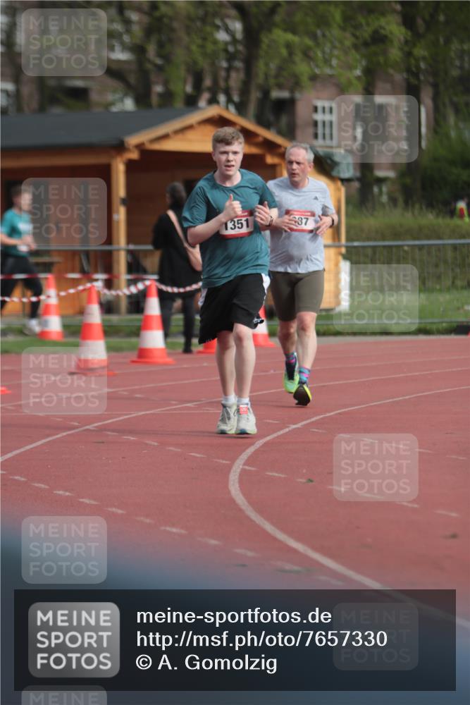 13.04.2025 - Hammer Lauf A. Gomolzig http://msf.ph/oto/7657330 13.04.2025 10:12:31 Ziel 260, 387, 1134, 1351, 1769 meine-sportfotos.de