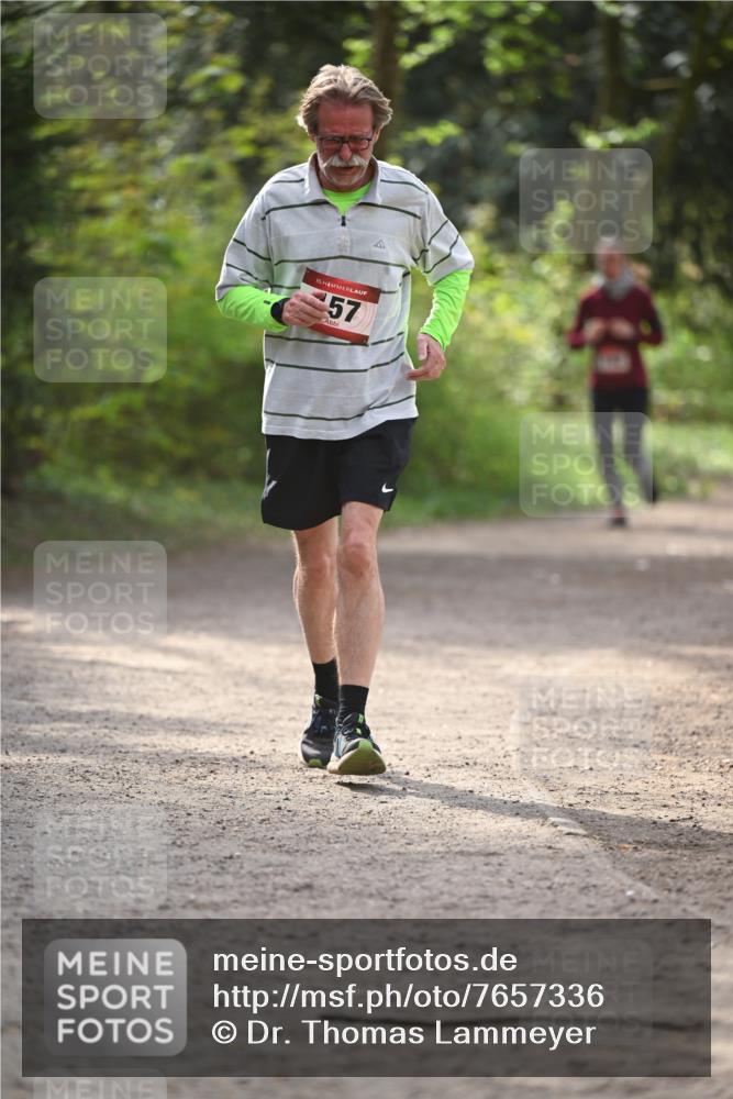 13.04.2025 - Hammer Lauf Dr. Thomas Lammeyer http://msf.ph/oto/7657336 13.04.2025 10:42:26 Laufen 15, 57 meine-sportfotos.de