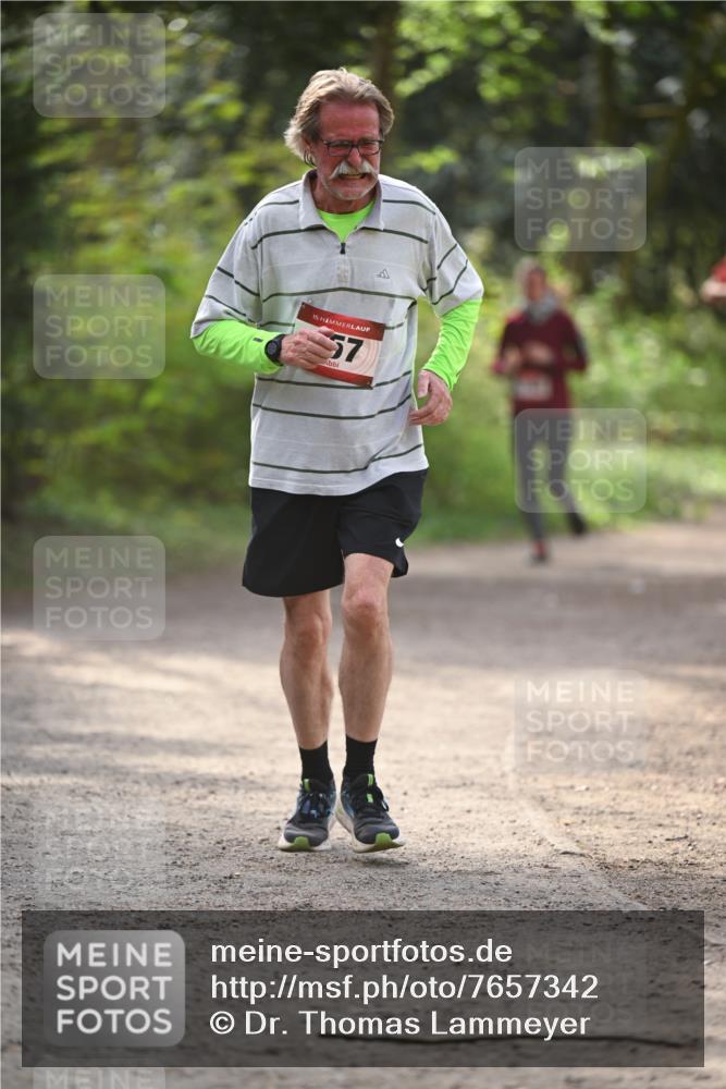 13.04.2025 - Hammer Lauf Dr. Thomas Lammeyer http://msf.ph/oto/7657342 13.04.2025 10:42:27 Laufen 15, 57 meine-sportfotos.de