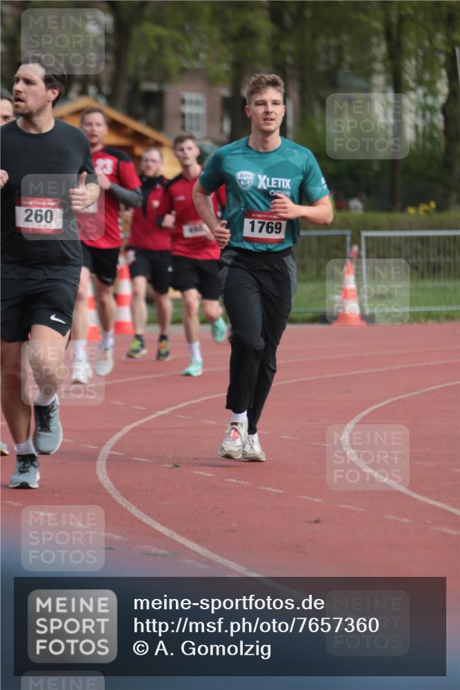 13.04.2025 - Hammer Lauf A. Gomolzig http://msf.ph/oto/7657360 13.04.2025 10:12:39 Ziel 260, 497, 498, 935, 1134, 1769, 1796 meine-sportfotos.de