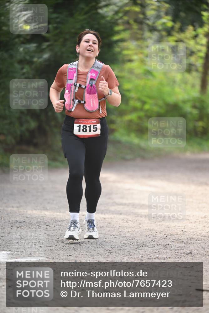13.04.2025 - Hammer Lauf Dr. Thomas Lammeyer http://msf.ph/oto/7657423 13.04.2025 10:42:42 Laufen 15, 1815 meine-sportfotos.de