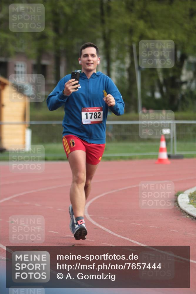 13.04.2025 - Hammer Lauf A. Gomolzig http://msf.ph/oto/7657444 13.04.2025 10:13:07 Ziel 491, 1782 meine-sportfotos.de