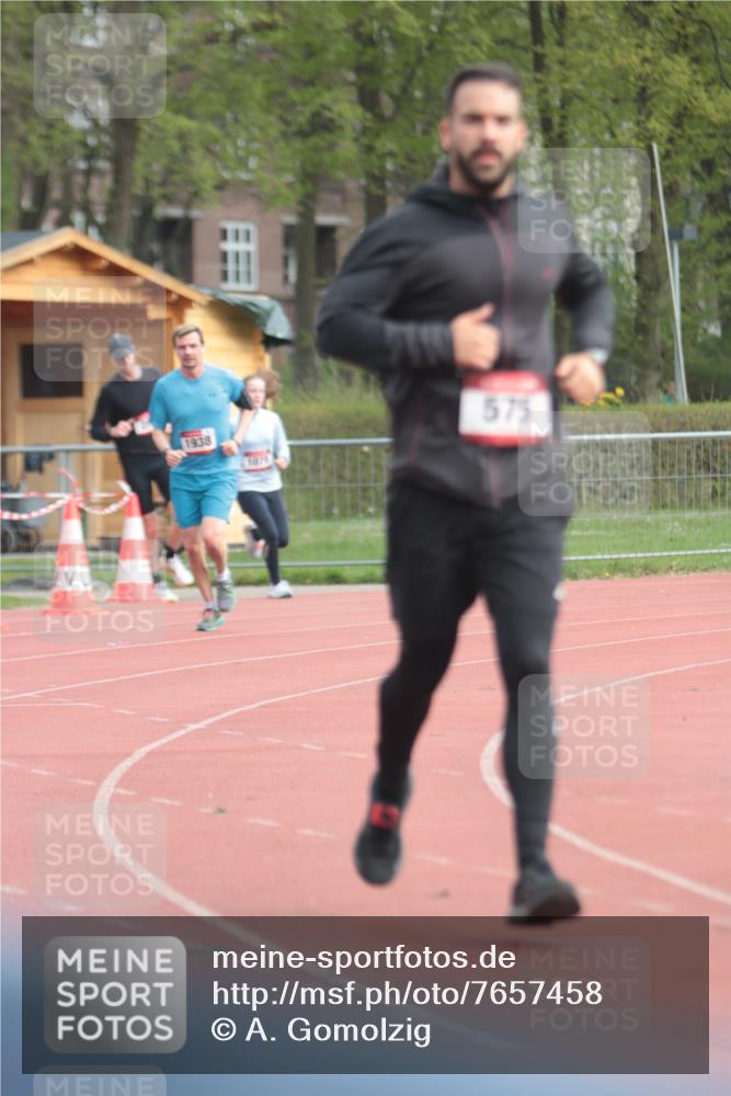 13.04.2025 - Hammer Lauf A. Gomolzig http://msf.ph/oto/7657458 13.04.2025 10:13:25 Ziel 284, 575, 1079, 1105, 1938 meine-sportfotos.de
