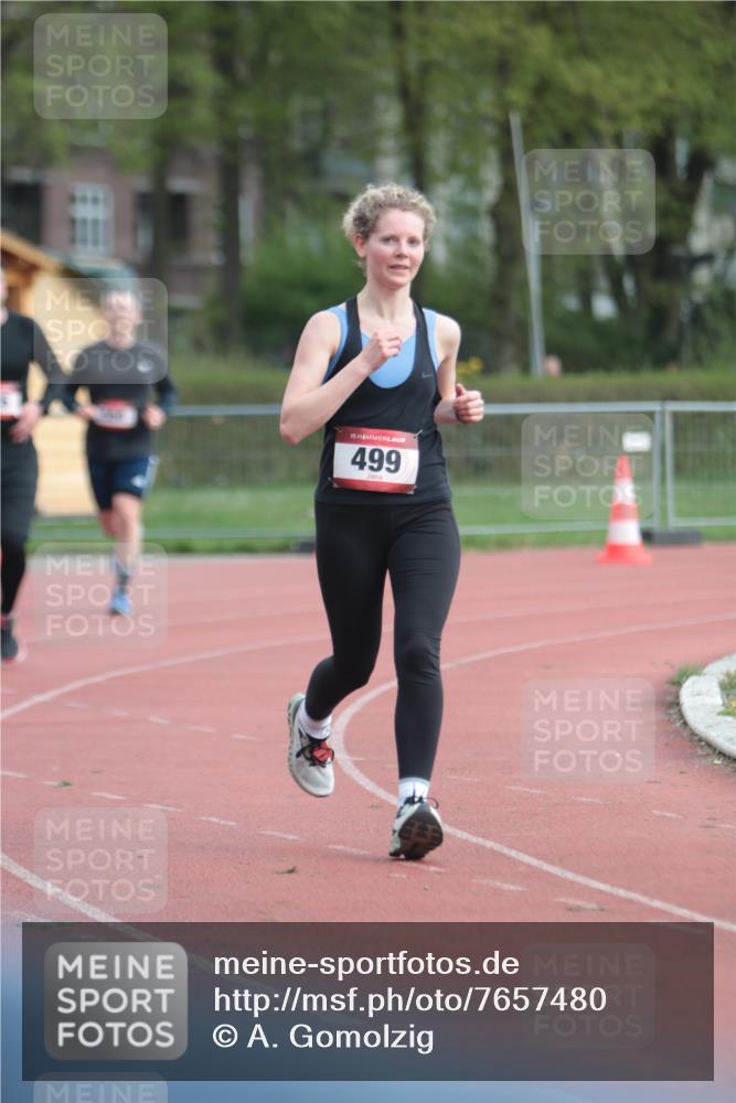 13.04.2025 - Hammer Lauf A. Gomolzig http://msf.ph/oto/7657480 13.04.2025 10:13:42 Ziel 499, 550, 926 meine-sportfotos.de