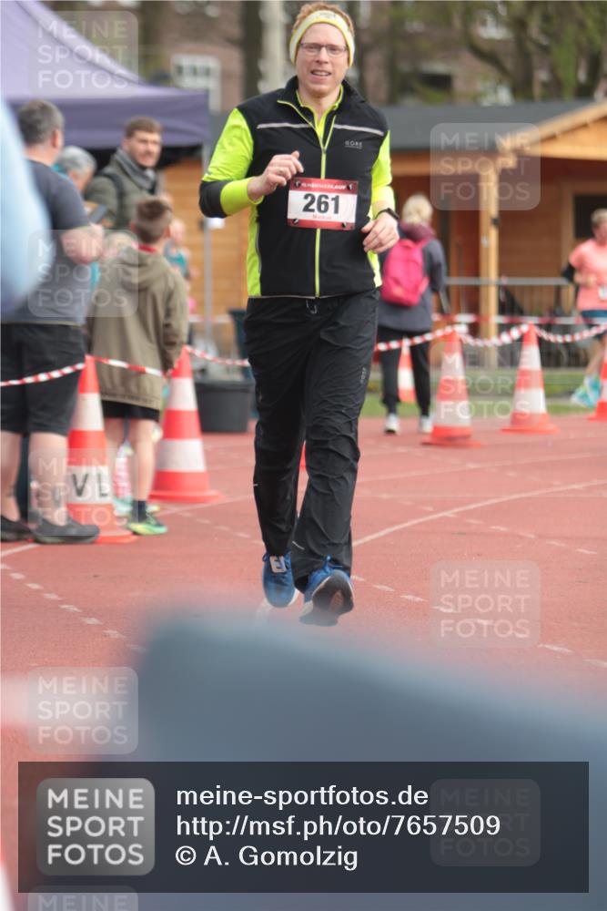 13.04.2025 - Hammer Lauf A. Gomolzig http://msf.ph/oto/7657509 13.04.2025 10:13:55 Ziel 261, 353, 1019, 1124 meine-sportfotos.de