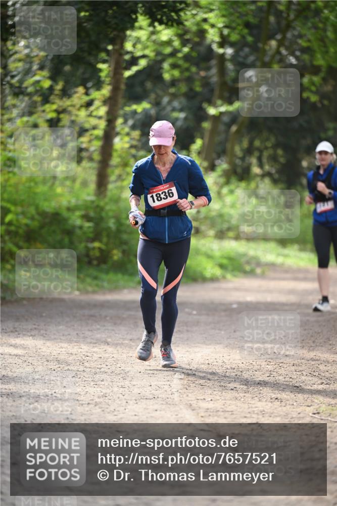13.04.2025 - Hammer Lauf Dr. Thomas Lammeyer http://msf.ph/oto/7657521 13.04.2025 10:43:01 Laufen 1836 meine-sportfotos.de