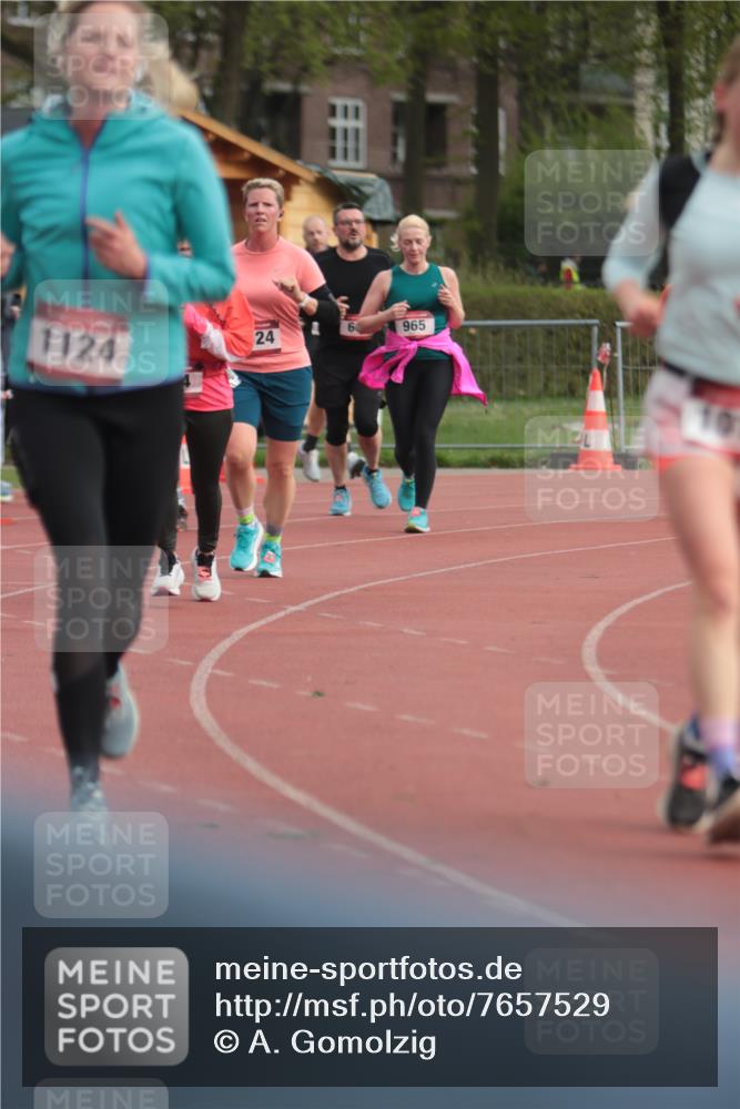 13.04.2025 - Hammer Lauf A. Gomolzig http://msf.ph/oto/7657529 13.04.2025 10:14:01 Ziel 212, 353, 544, 600, 965, 994, 1019, 1124, 1924 meine-sportfotos.de