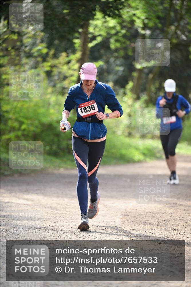 13.04.2025 - Hammer Lauf Dr. Thomas Lammeyer http://msf.ph/oto/7657533 13.04.2025 10:43:02 Laufen 1836 meine-sportfotos.de