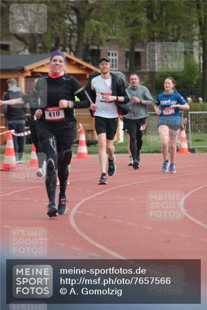 13.04.2025 - Hammer Lauf A. Gomolzig http://msf.ph/oto/7657566 13.04.2025 10:14:15 Ziel 151, 311, 410, 574, 772, 1588, 1968, 1988 meine-sportfotos.de