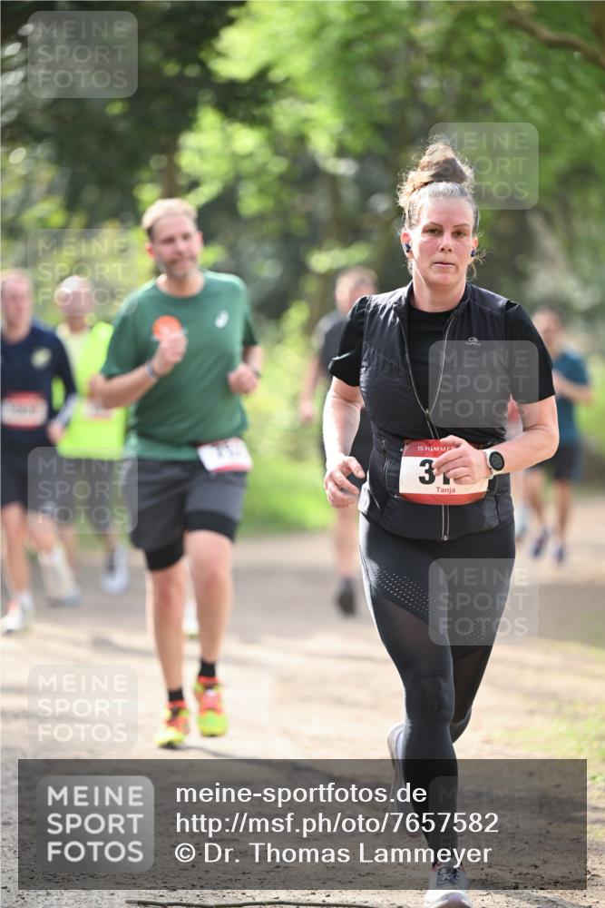 13.04.2025 - Hammer Lauf Dr. Thomas Lammeyer http://msf.ph/oto/7657582 13.04.2025 10:43:09 Laufen 15, 3 meine-sportfotos.de