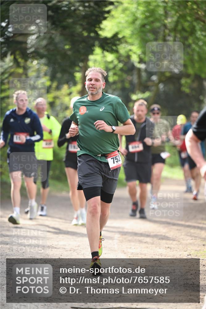 13.04.2025 - Hammer Lauf Dr. Thomas Lammeyer http://msf.ph/oto/7657585 13.04.2025 10:43:09 Laufen 752 meine-sportfotos.de