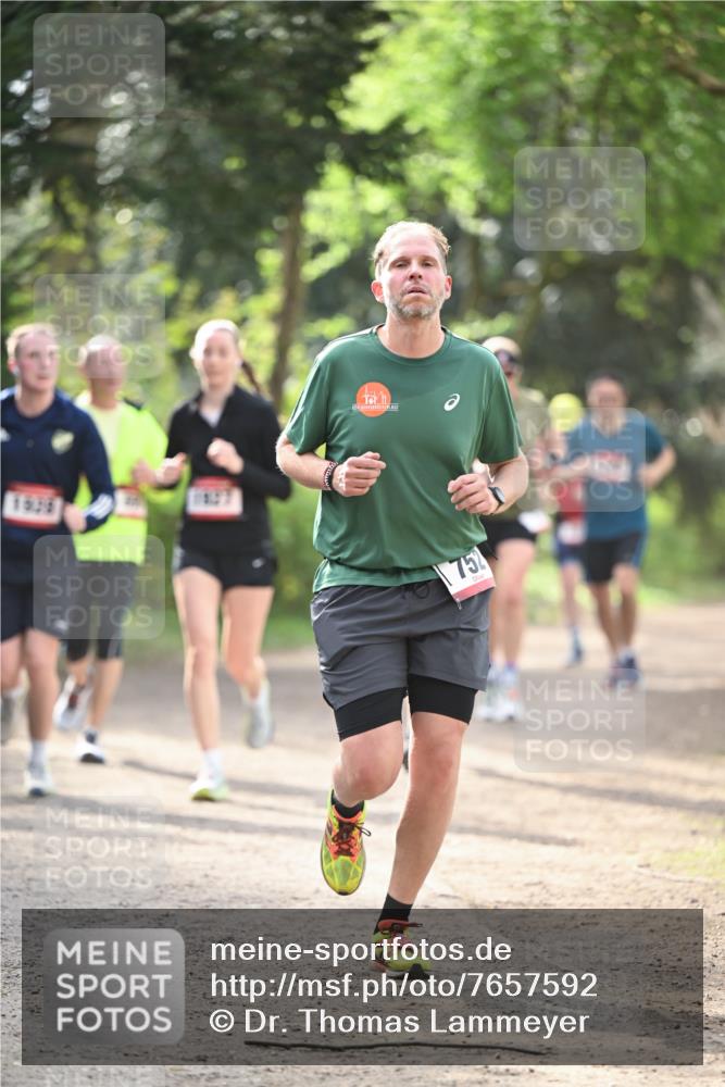 13.04.2025 - Hammer Lauf Dr. Thomas Lammeyer http://msf.ph/oto/7657592 13.04.2025 10:43:10 Laufen 1638, 752 meine-sportfotos.de