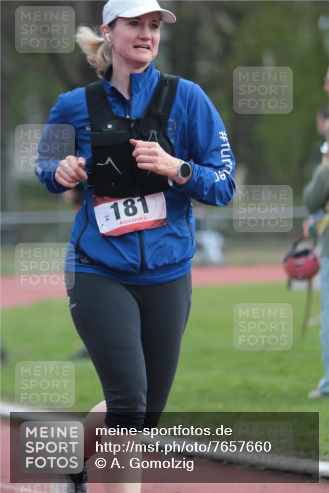 13.04.2025 - Hammer Lauf A. Gomolzig http://msf.ph/oto/7657660 13.04.2025 10:14:43 Ziel 181, 288, 338, 564, 675, 676, 694, 695, 1063, 1805 meine-sportfotos.de