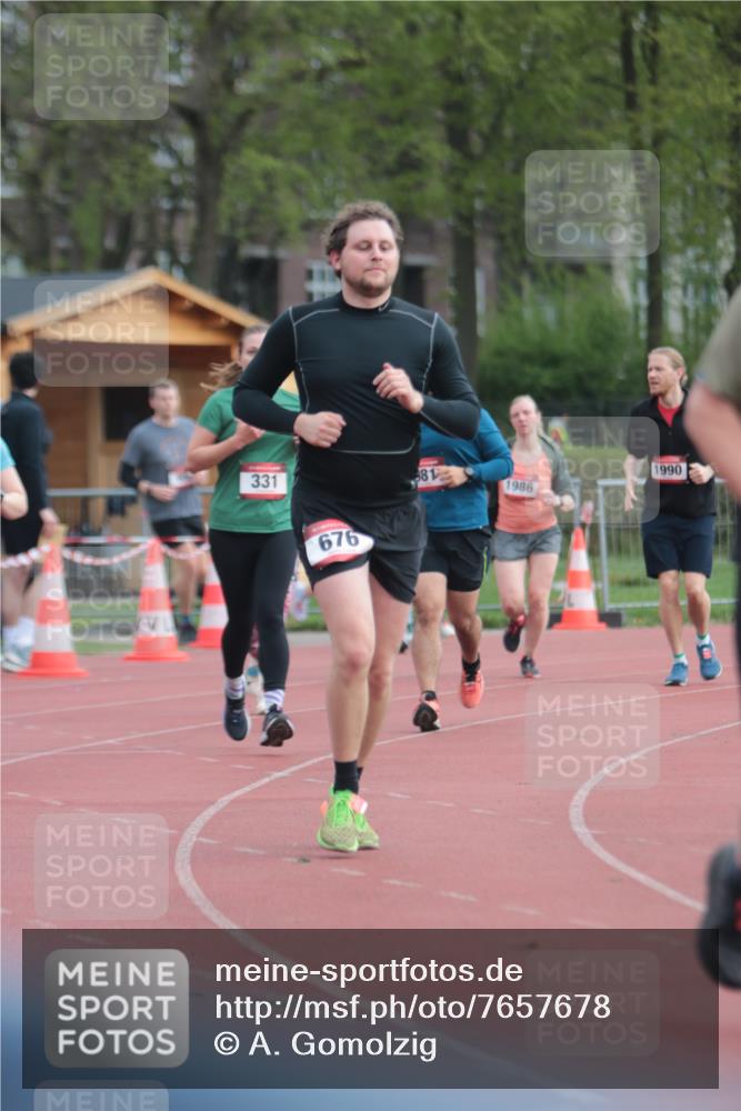 13.04.2025 - Hammer Lauf A. Gomolzig http://msf.ph/oto/7657678 13.04.2025 10:14:49 Ziel 291, 331, 525, 564, 676, 694, 962, 981, 1920, 1982, 1986, 1990 meine-sportfotos.de