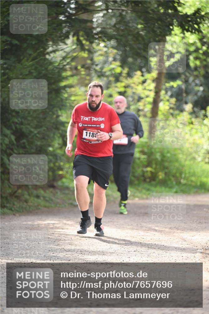 13.04.2025 - Hammer Lauf Dr. Thomas Lammeyer http://msf.ph/oto/7657696 13.04.2025 10:43:40 Laufen 118 meine-sportfotos.de