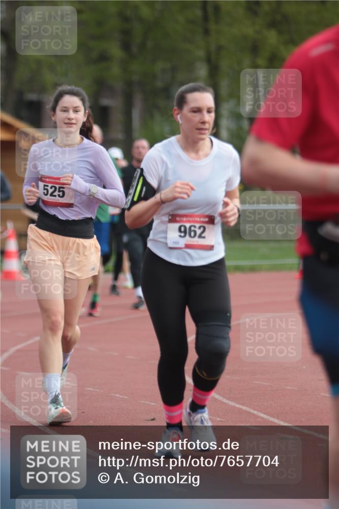 13.04.2025 - Hammer Lauf A. Gomolzig http://msf.ph/oto/7657704 13.04.2025 10:14:58 Ziel 125, 254, 291, 472, 525, 526, 743, 752, 906, 962, 1884, 1927, 1986 meine-sportfotos.de