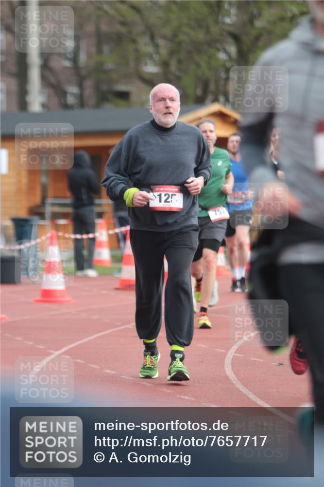 13.04.2025 - Hammer Lauf A. Gomolzig http://msf.ph/oto/7657717 13.04.2025 10:15:02 Ziel 125, 254, 460, 472, 743, 752, 976, 1815, 1884, 1927, 1928, 1956 meine-sportfotos.de