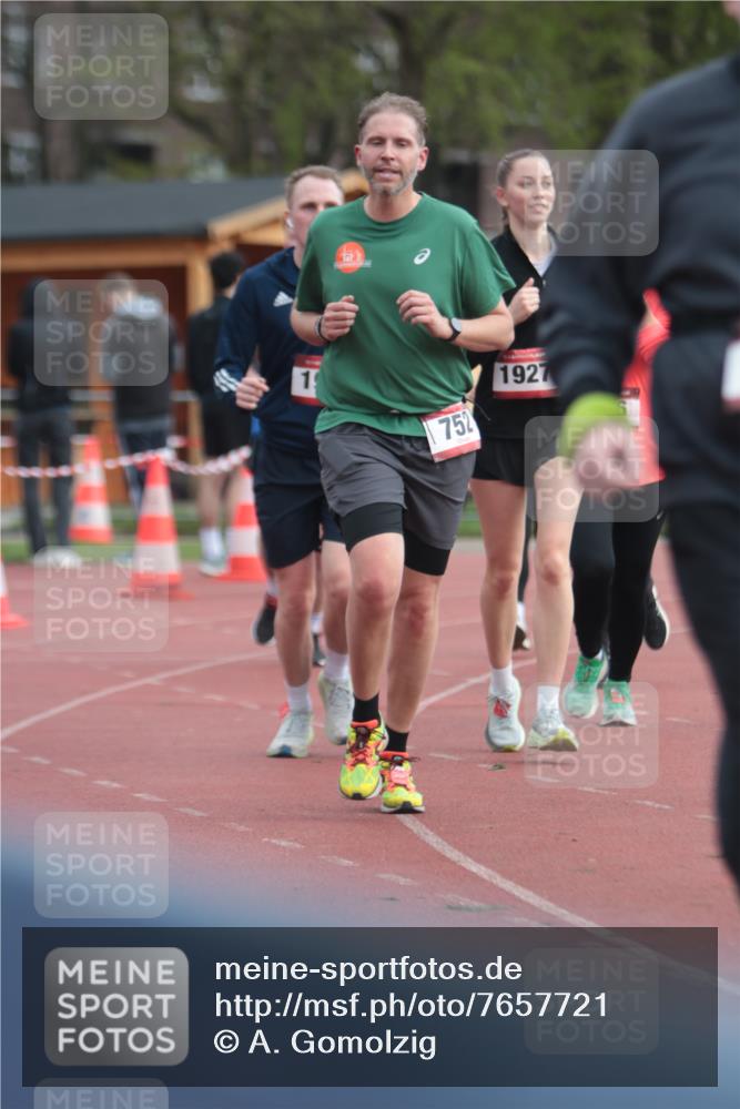 13.04.2025 - Hammer Lauf A. Gomolzig http://msf.ph/oto/7657721 13.04.2025 10:15:05 Ziel 125, 460, 472, 752, 976, 1792, 1815, 1884, 1927, 1928, 1956 meine-sportfotos.de