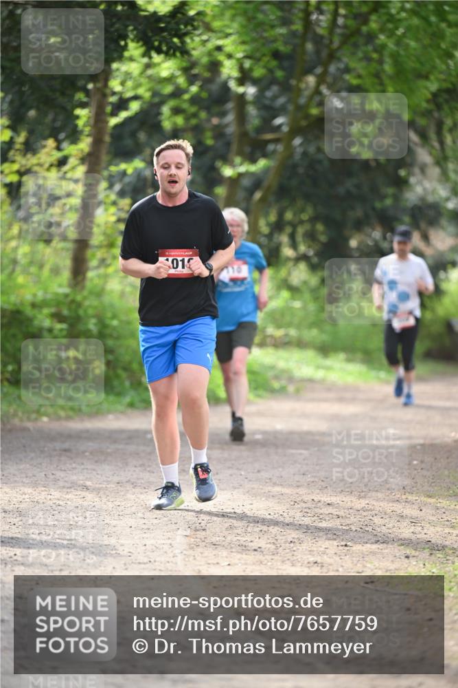 13.04.2025 - Hammer Lauf Dr. Thomas Lammeyer http://msf.ph/oto/7657759 13.04.2025 10:43:51 Laufen 15, 01 meine-sportfotos.de