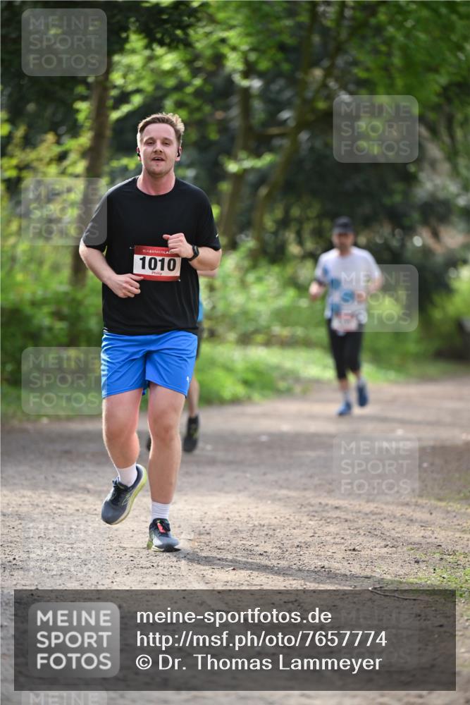13.04.2025 - Hammer Lauf Dr. Thomas Lammeyer http://msf.ph/oto/7657774 13.04.2025 10:43:52 Laufen 15, 1010 meine-sportfotos.de
