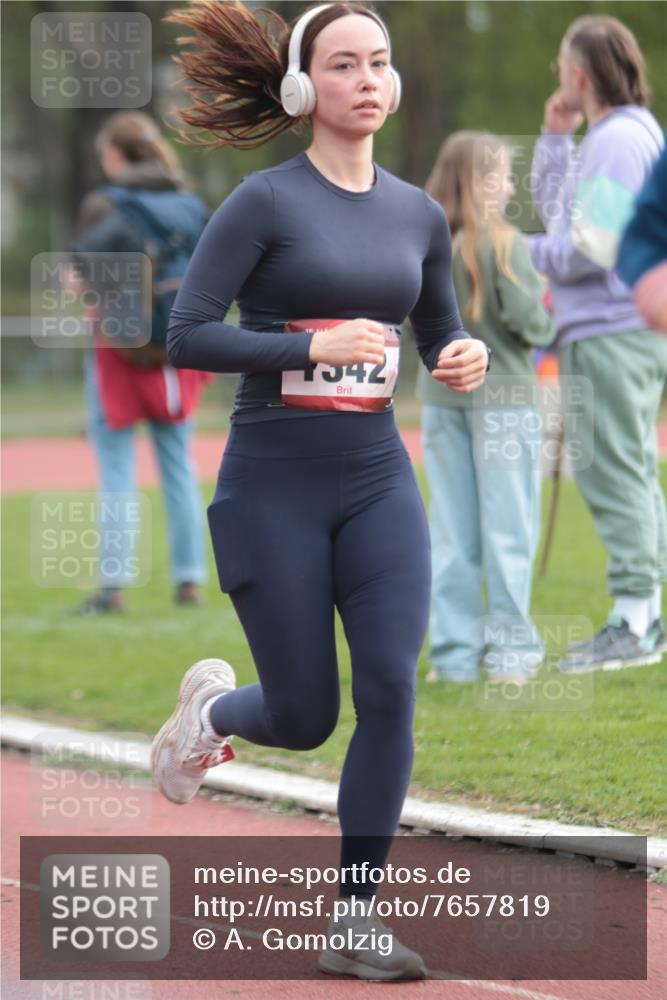 13.04.2025 - Hammer Lauf A. Gomolzig http://msf.ph/oto/7657819 13.04.2025 10:15:41 Ziel 323, 1068, 1183, 1223, 1224, 1323, 1342, 1836 meine-sportfotos.de