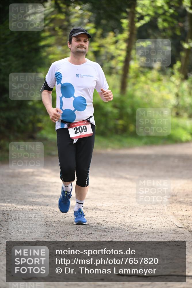 13.04.2025 - Hammer Lauf Dr. Thomas Lammeyer http://msf.ph/oto/7657820 13.04.2025 10:43:59 Laufen 15, 209 meine-sportfotos.de