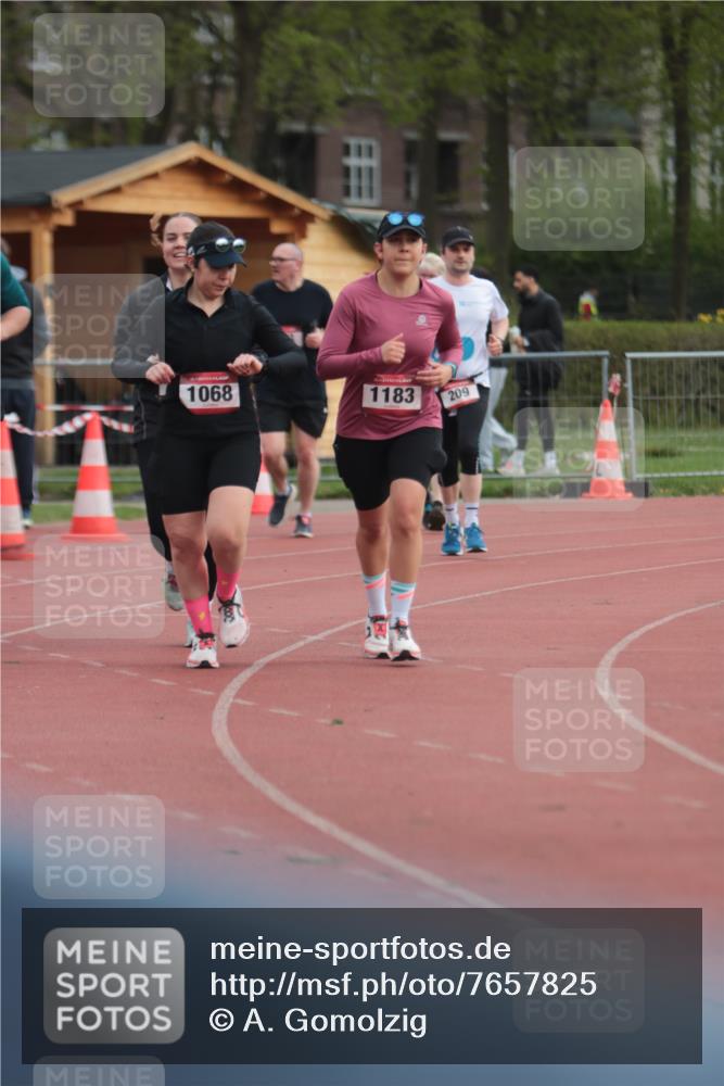 13.04.2025 - Hammer Lauf A. Gomolzig http://msf.ph/oto/7657825 13.04.2025 10:15:44 Ziel 110, 209, 323, 853, 1068, 1183, 1223, 1224 meine-sportfotos.de