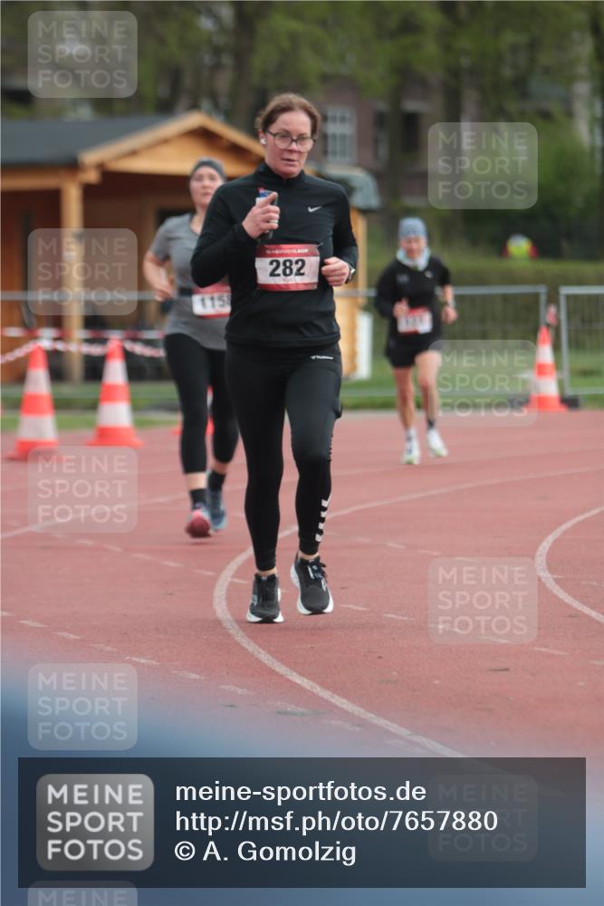 13.04.2025 - Hammer Lauf A. Gomolzig http://msf.ph/oto/7657880 13.04.2025 10:16:02 Ziel 123, 282, 1158, 1337 meine-sportfotos.de