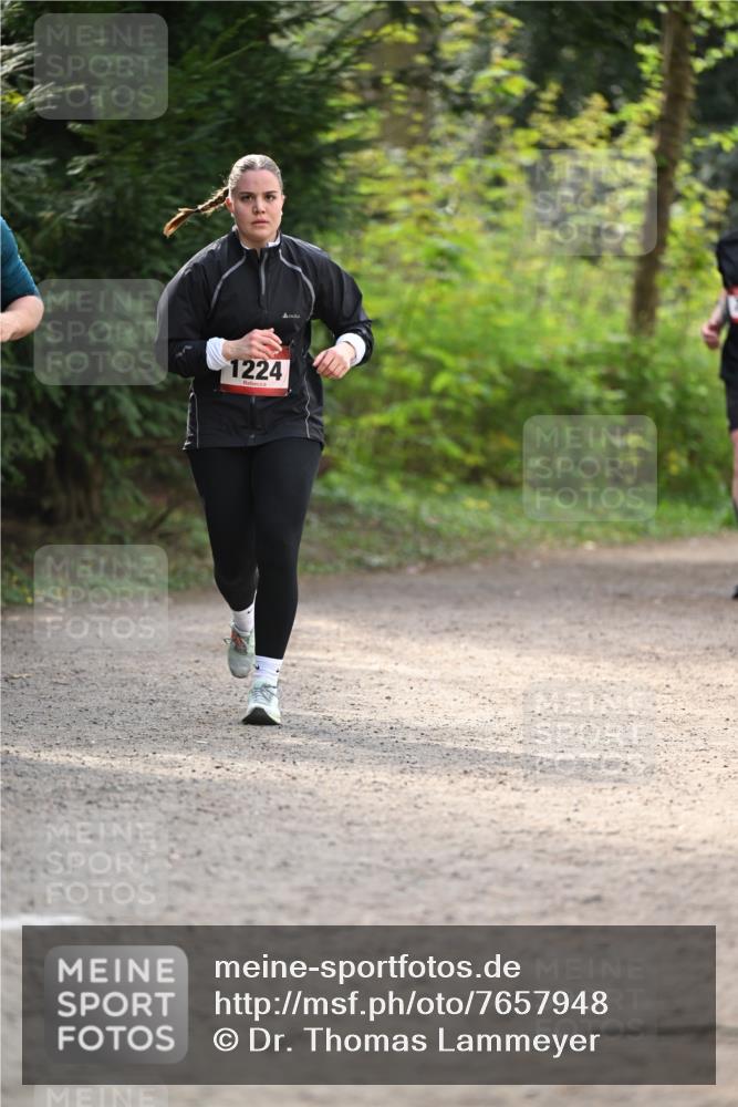 13.04.2025 - Hammer Lauf Dr. Thomas Lammeyer http://msf.ph/oto/7657948 13.04.2025 10:44:57 Laufen 1224 meine-sportfotos.de