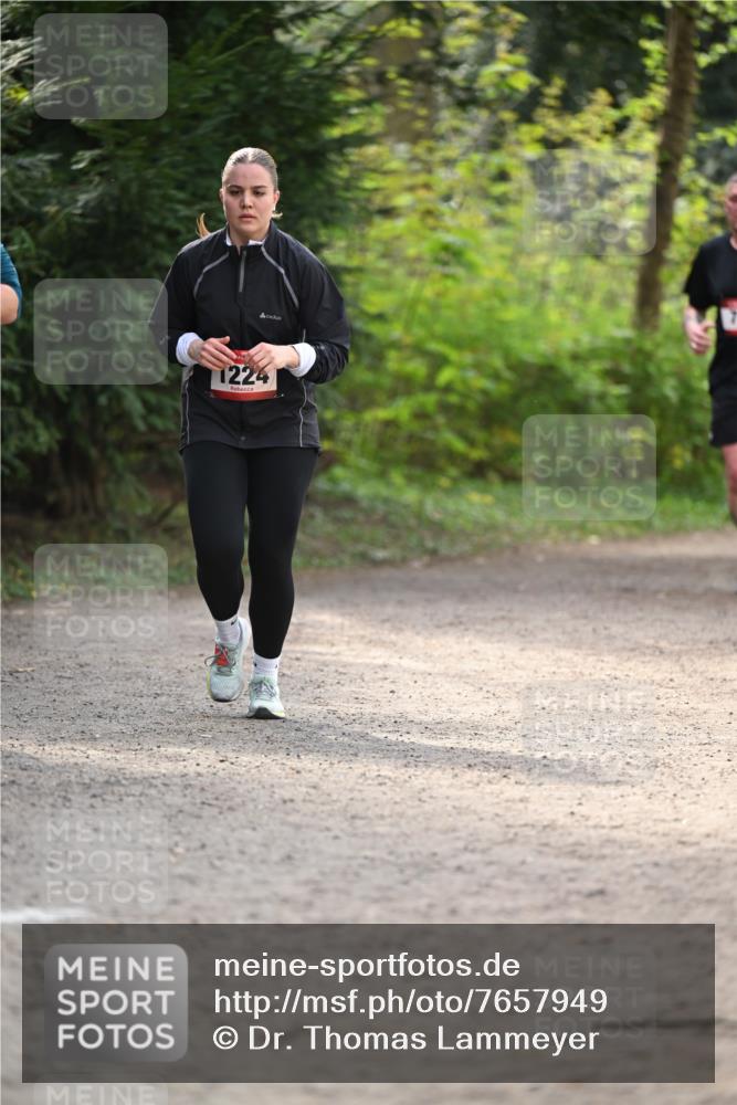13.04.2025 - Hammer Lauf Dr. Thomas Lammeyer http://msf.ph/oto/7657949 13.04.2025 10:44:57 Laufen 1224 meine-sportfotos.de