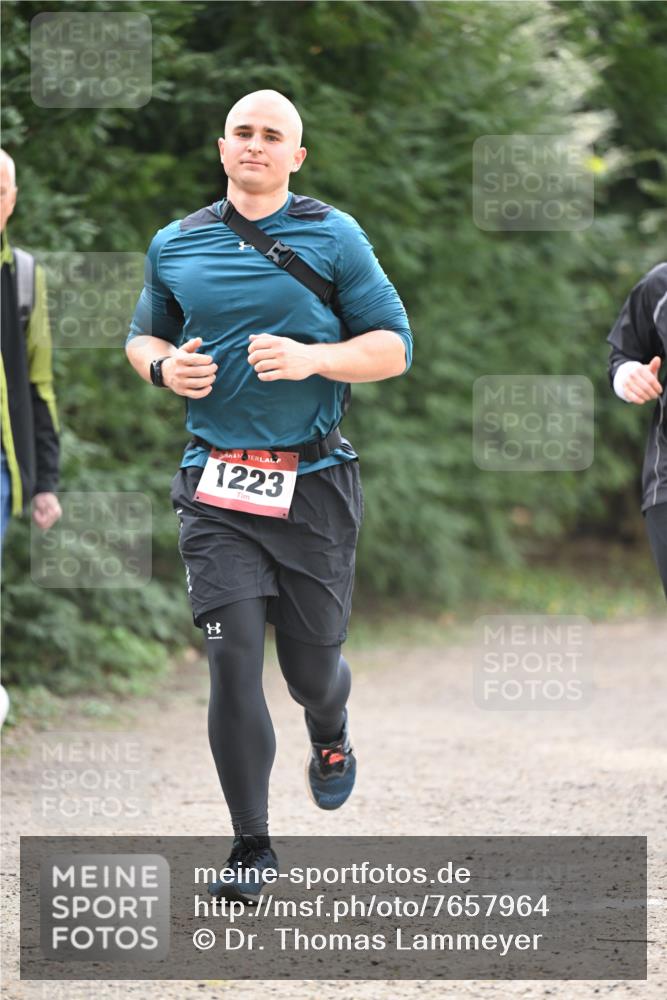 13.04.2025 - Hammer Lauf Dr. Thomas Lammeyer http://msf.ph/oto/7657964 13.04.2025 10:44:58 Laufen 1223 meine-sportfotos.de