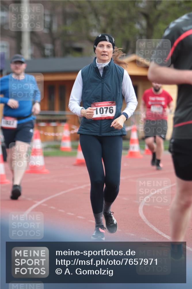 13.04.2025 - Hammer Lauf A. Gomolzig http://msf.ph/oto/7657971 13.04.2025 10:16:20 Ziel 142, 725, 1076, 1188, 1827 meine-sportfotos.de
