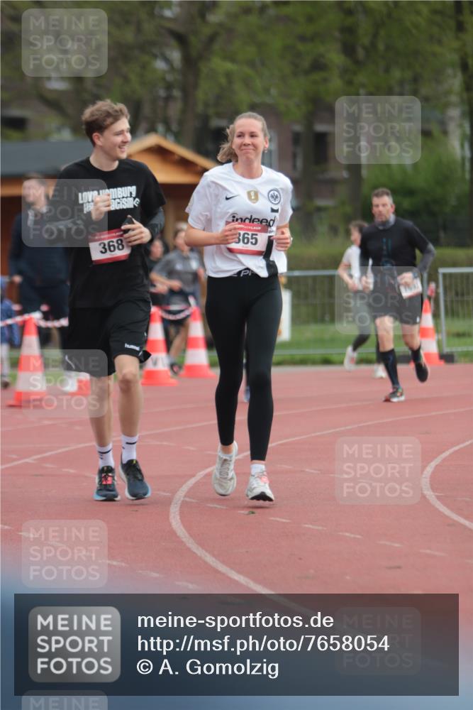 13.04.2025 - Hammer Lauf A. Gomolzig http://msf.ph/oto/7658054 13.04.2025 10:16:59 Ziel 365, 368, 1069, 1992, 1993 meine-sportfotos.de