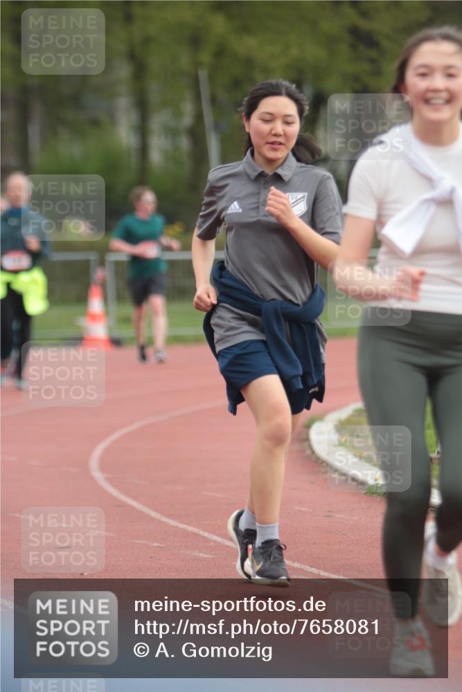 13.04.2025 - Hammer Lauf A. Gomolzig http://msf.ph/oto/7658081 13.04.2025 10:17:09 Ziel 211, 348, 539, 573, 632, 966, 1069, 1164, 1932 meine-sportfotos.de