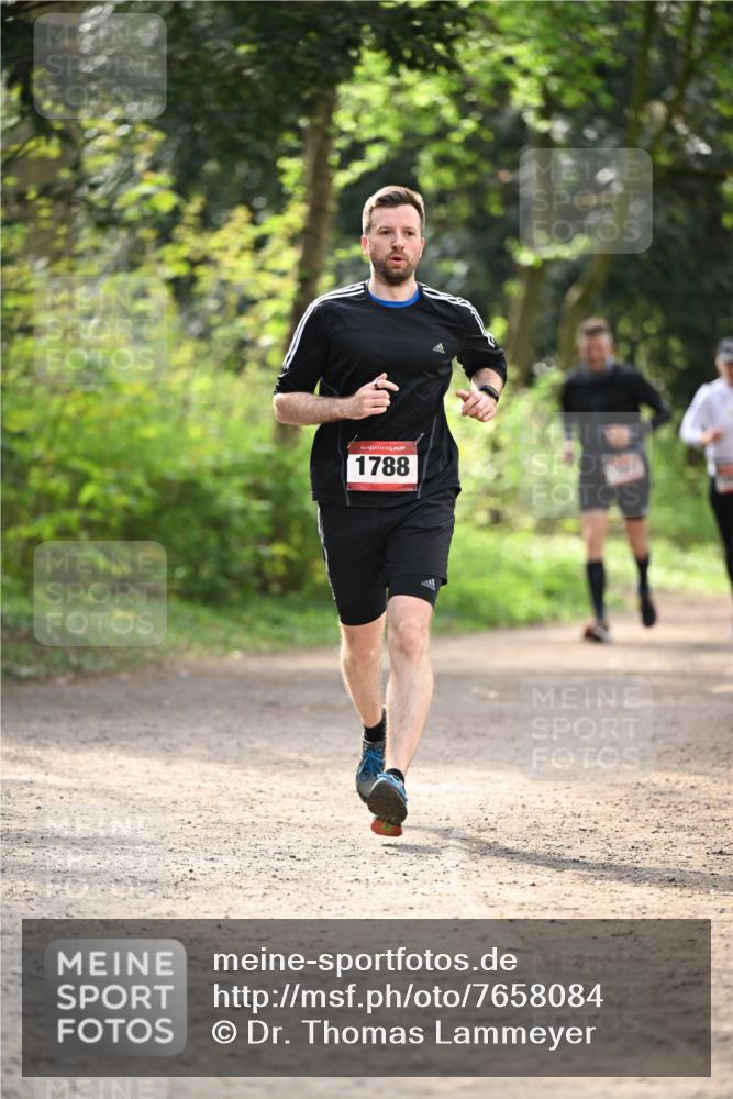 13.04.2025 - Hammer Lauf Dr. Thomas Lammeyer http://msf.ph/oto/7658084 13.04.2025 10:45:20 Laufen 15, 1788 meine-sportfotos.de
