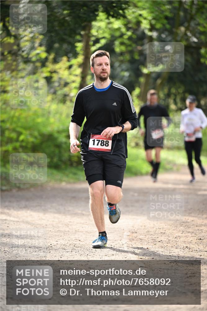 13.04.2025 - Hammer Lauf Dr. Thomas Lammeyer http://msf.ph/oto/7658092 13.04.2025 10:45:21 Laufen 15, 1788 meine-sportfotos.de