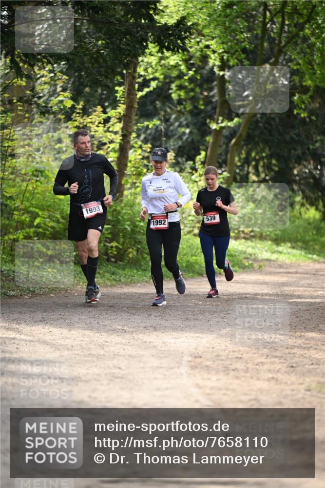 13.04.2025 - Hammer Lauf Dr. Thomas Lammeyer http://msf.ph/oto/7658110 13.04.2025 10:45:24 Laufen 1993, 1992, 539 meine-sportfotos.de