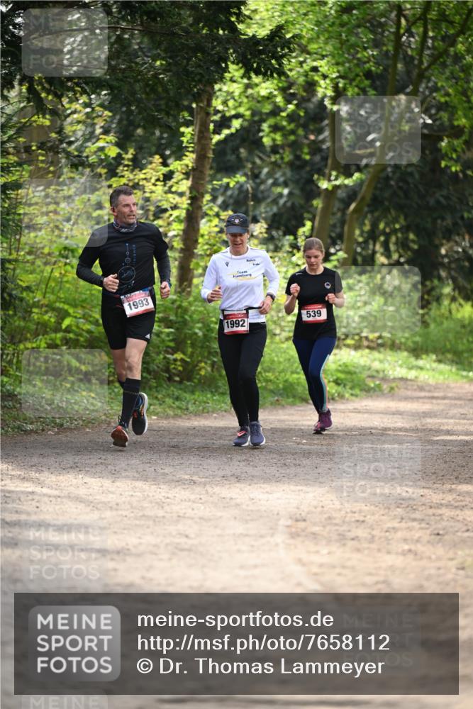13.04.2025 - Hammer Lauf Dr. Thomas Lammeyer http://msf.ph/oto/7658112 13.04.2025 10:45:24 Laufen 1993, 1992, 539 meine-sportfotos.de