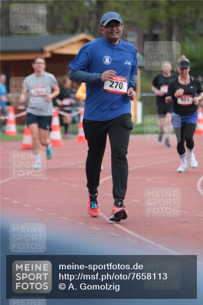 13.04.2025 - Hammer Lauf A. Gomolzig http://msf.ph/oto/7658113 13.04.2025 10:17:19 Ziel 270, 539, 551, 632, 715, 726, 753, 1288, 1970 meine-sportfotos.de