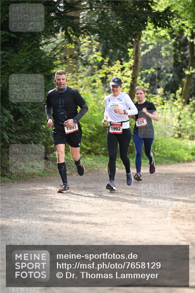 13.04.2025 - Hammer Lauf Dr. Thomas Lammeyer http://msf.ph/oto/7658129 13.04.2025 10:45:25 Laufen 1993, 1992, 539 meine-sportfotos.de