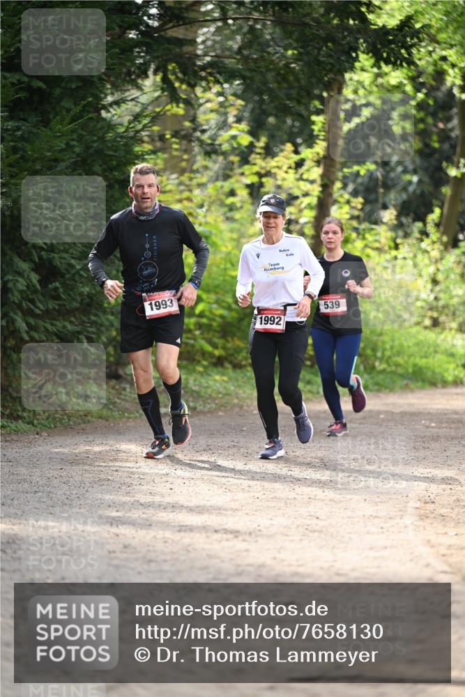 13.04.2025 - Hammer Lauf Dr. Thomas Lammeyer http://msf.ph/oto/7658130 13.04.2025 10:45:25 Laufen 1993, 1992, 539 meine-sportfotos.de